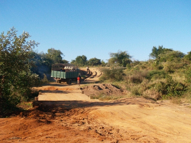Sur la piste de Belo-sur-Tsiribihina vers Bekopaka